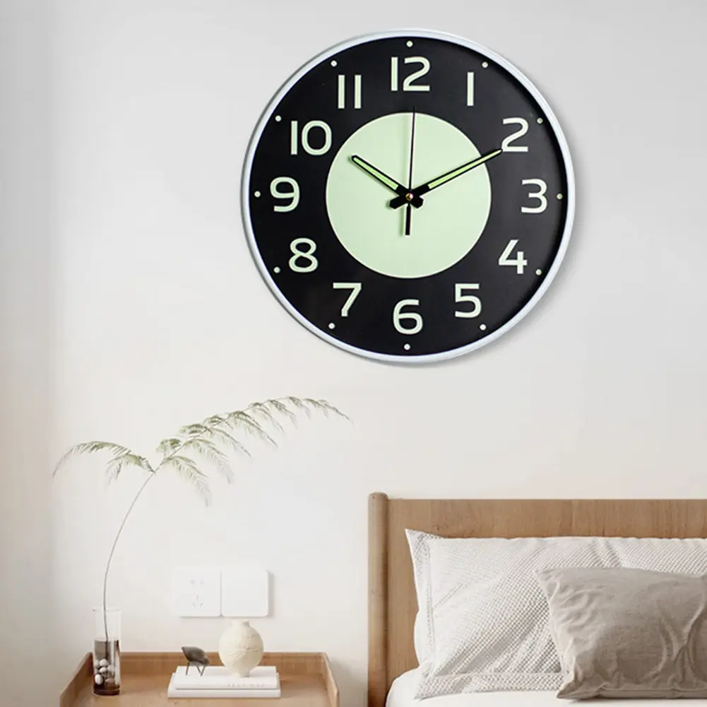 Modern Design Luminous Clock Silent Sweep Second Movement and Gentle Glow at Night Enhances Your Home's Aesthetic