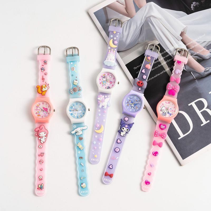 Product Introduction of Đồng Hồ Đeo Tay Trẻ Em, Họa Tiết 3D Sanrio, Cinnamoro Hello Kitty, Đồng Hồ Thạch Anh Chống Nước, Kuromi, Dây Đeo Đồng Hồ Silica Gel Hoạt Hình, Thích Hợp Làm Quà Tặng Trẻ Em 16