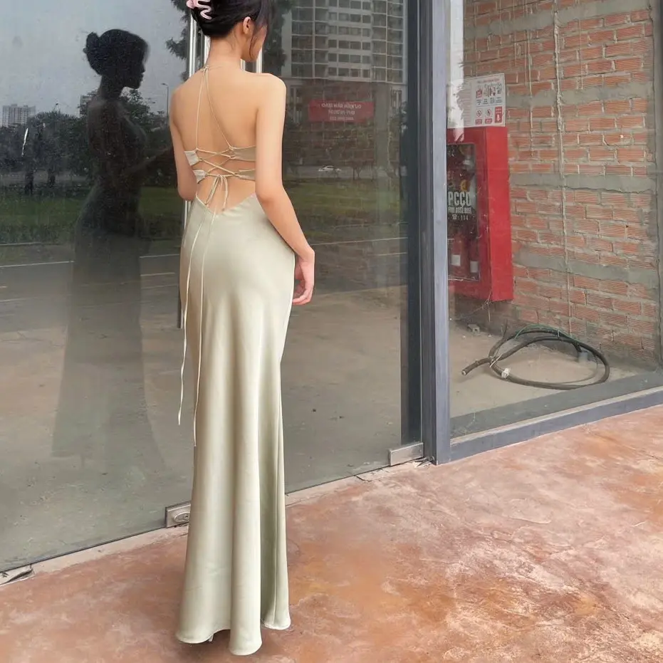 Đầm Lụa Cổ V Sâu Đan Lưng Chất Hàn Châu