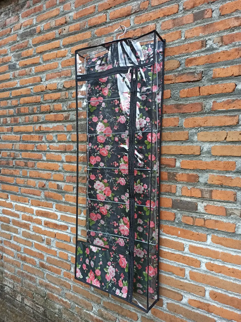 RAK JILBAB ZAHARA EKSKLUSIVE HITAM FLOWER Kain Plastik Tebal,Kualitas Anti Sobek