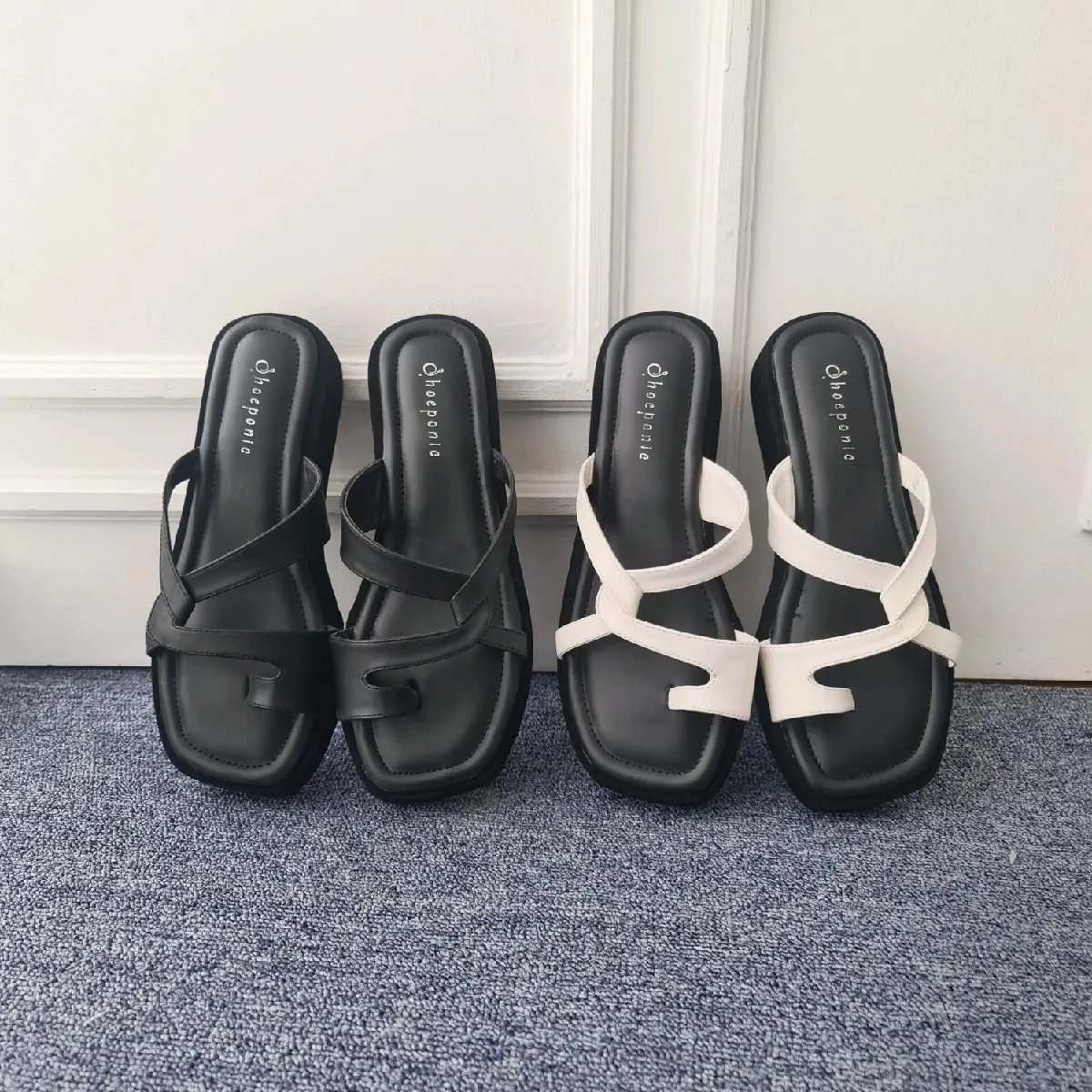 Shoeponic DILAN - 2024 Flatform Wedges Wanita 4cm Hitam Putih