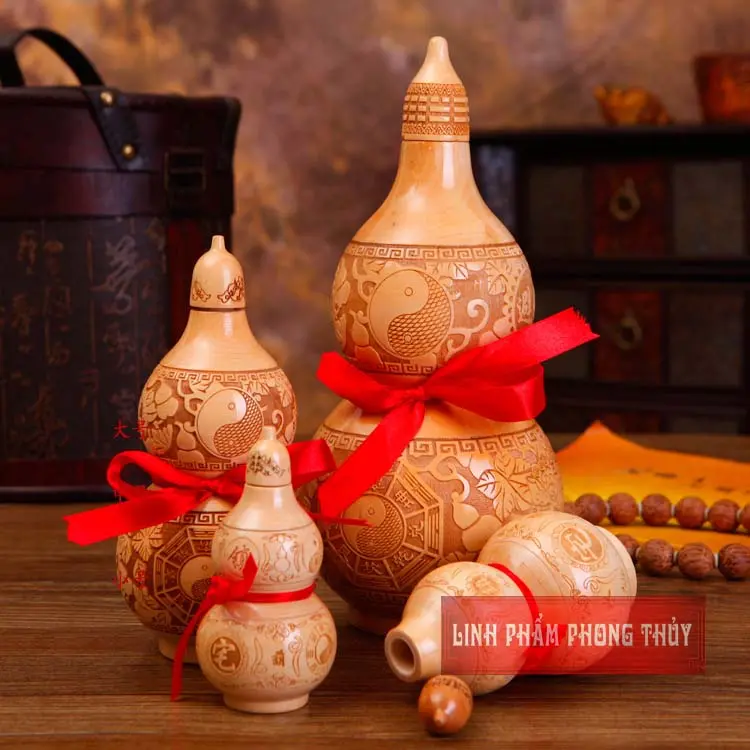 Vật Phẩm Phong Thủy Hồ Lô Gỗ Đào Khắc Bát Quái Kích Thước 10.5cm – 25cm 1