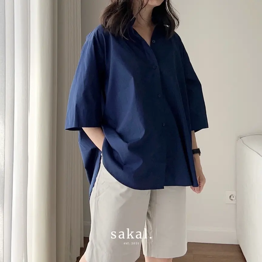 SAKAL Boxy Pleated Shirt | Kemeja Wanita Casual