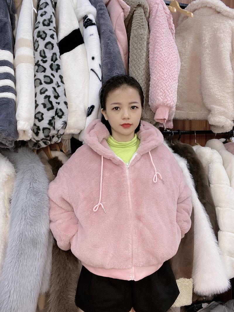 Product Introduction of Áo khoác lông dáng lỡ bo chun 12