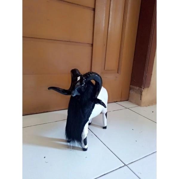 Product Introduction of miniatur domba Garut ukuran jumbo, boneka domba, aksesoris mainan anak, domba Garut, mainan anak, miniatur domba Garut murah, miniatur domba Garut terlaris 1