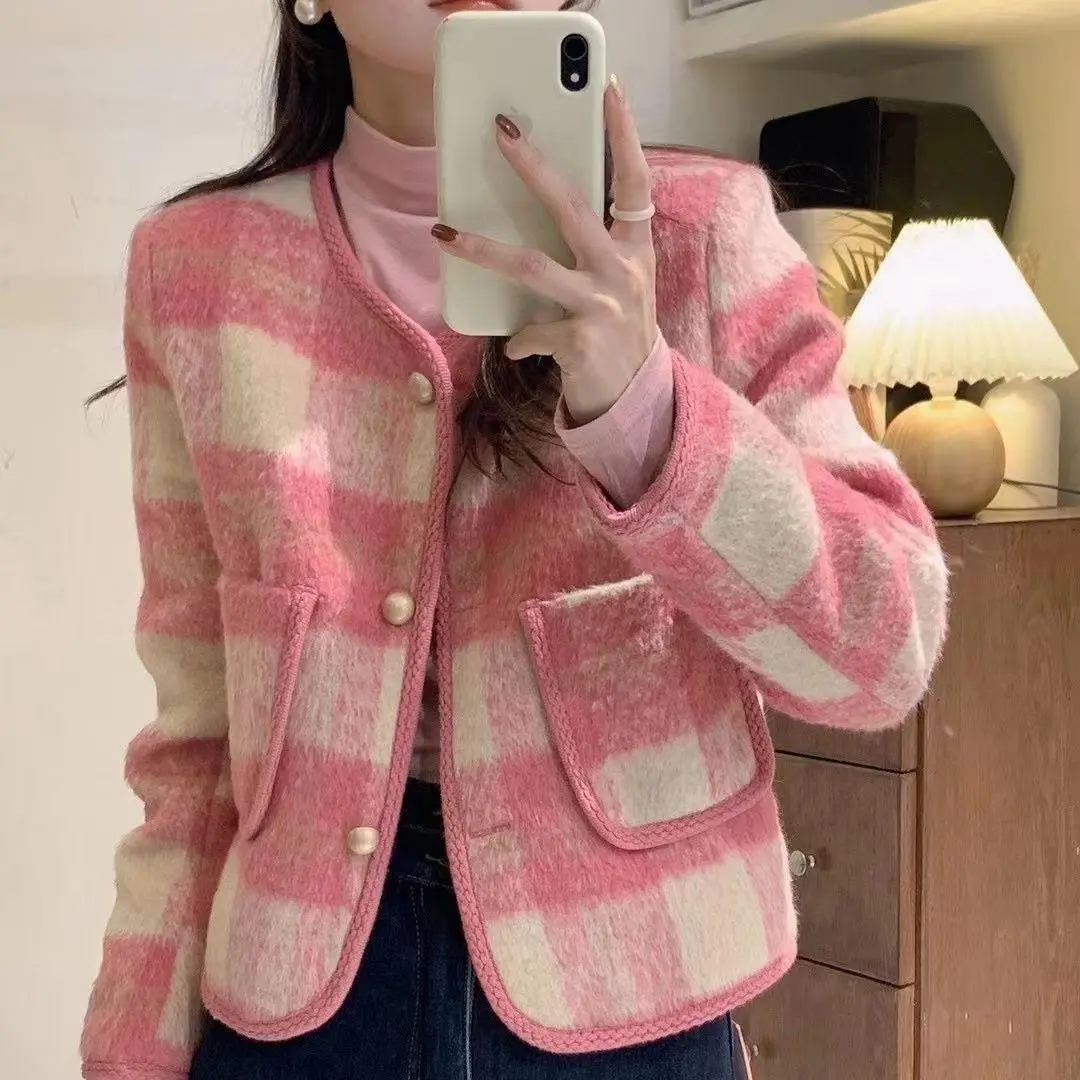set và áo sale hàng mùa đông cho các chị em