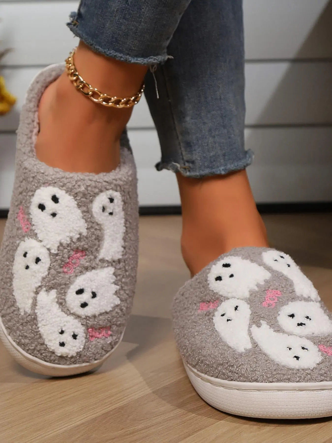 Women's Ghost Pattern Fluffy Slippers, Thick Sole Plush Slippers for Gift, Casual Soft Comfortable Home Slippers, Halloween Themed Warm Slippers for Indoor & Outdoor Use for Fall & Winter