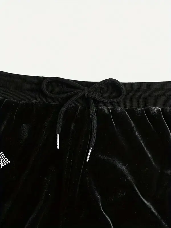 Women's Minimalist Rhinestone Decor Drawstring Waist Shorts, Streetwear, Going Out Outfits, Lady Basic Casual Comfort Elastic Waist Shorts for Summer, Shorts for Women, Women's Bottoms, Womenswear 2