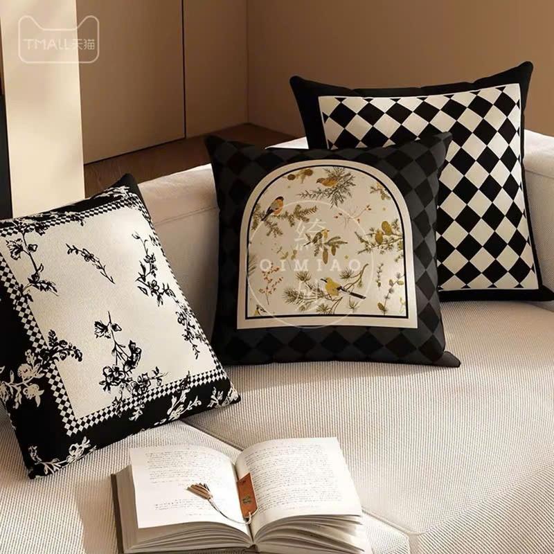 Gối tựa lưng sofa trang trí phòng khách hoạ tiết RETRO PHÁP chất liệu nhung lông đào phong cách ấn tượng