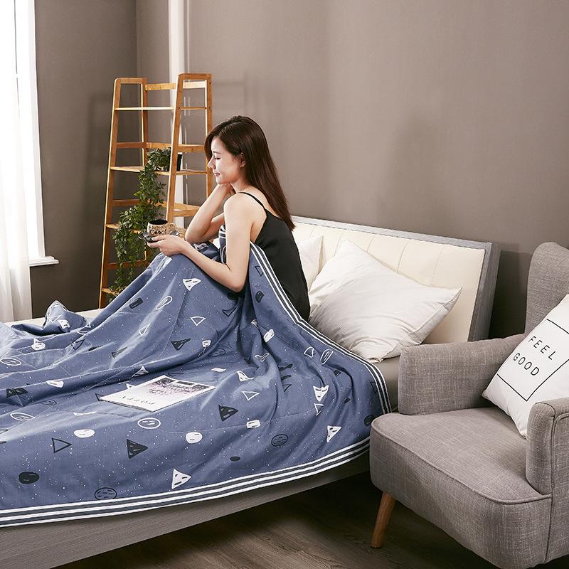 Product Introduction of Factory Direct Supply Summer Blanket Airable Cover Single Double Thin Quilt Gift Quilt Spring and Autumn Duvet Insert Machine Washable Summer Blanket 8