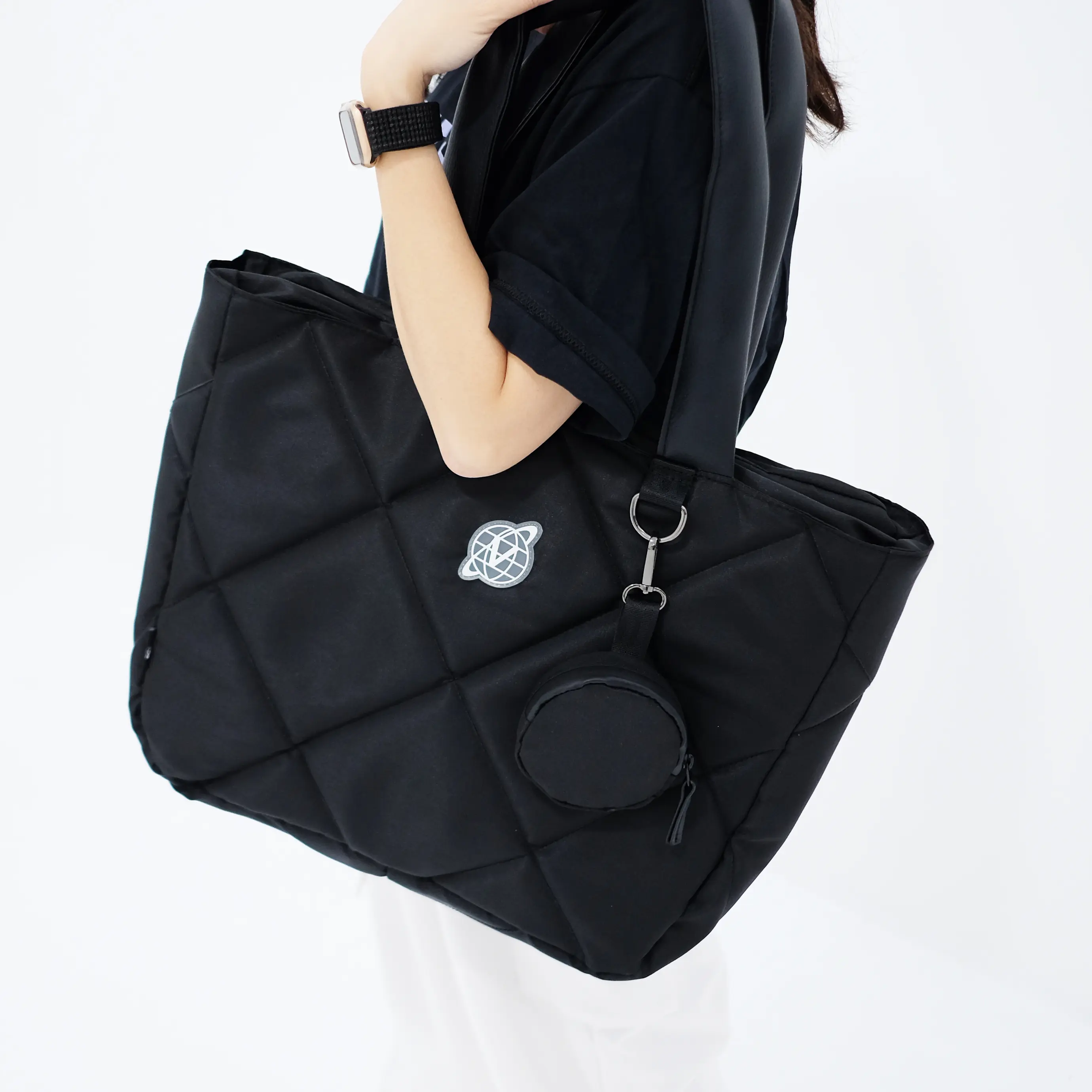 VSYMBOL Vlux Puffy totebag tote