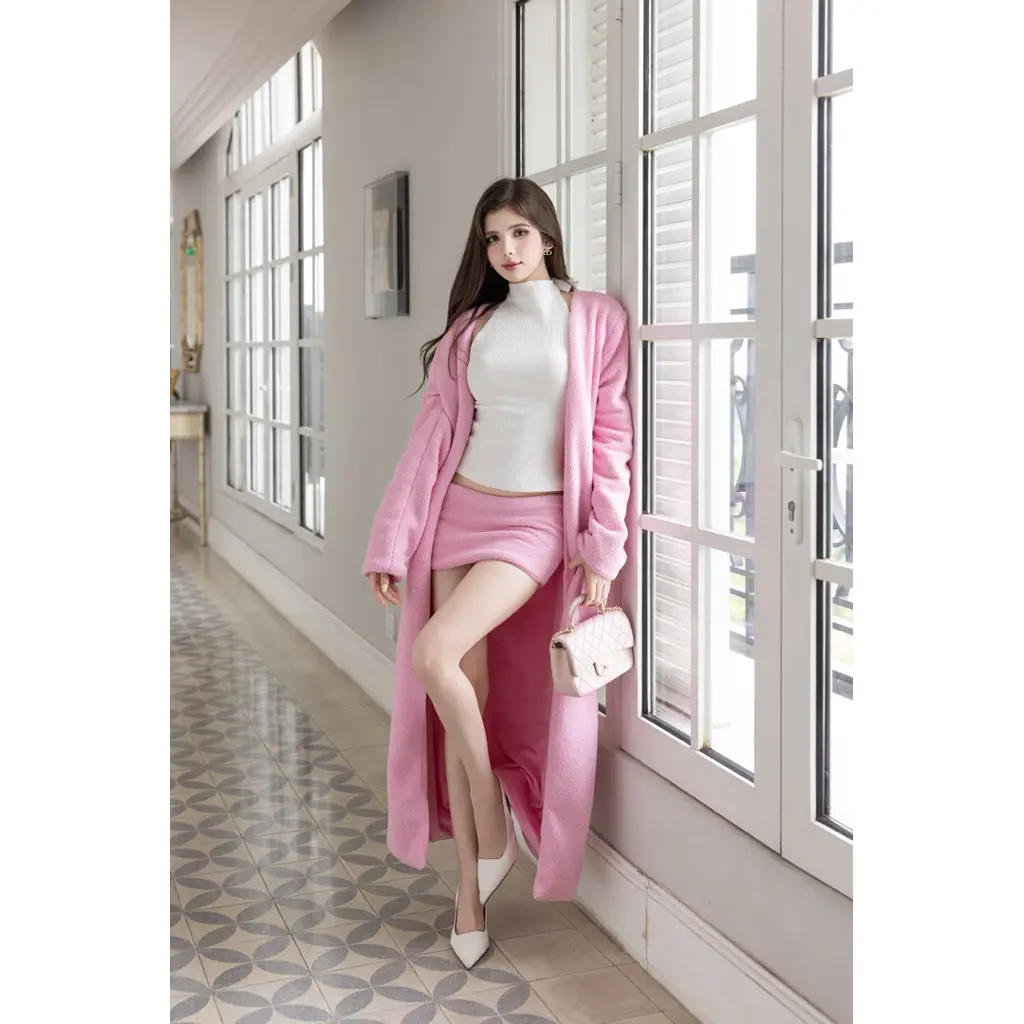 G.U - LUXE SHEARLING SET - Set lông cừu gồm áo yếm khoe lưng, Mini Skirt lông cừu, Áo khoác dáng dài lông cừu | BigBuy360 - bigbuy360.vn G.U - LUXE SHEARLING SET - Set lông cừu gồm áo yếm khoe lưng, Mini Skirt lông cừu, Áo khoác dáng dài lông cừu | BigBuy360 - bigbuy360.vn