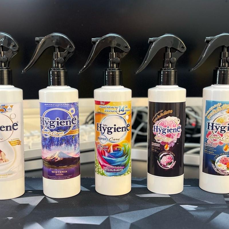 Nước Xịt Thơm Quần Áo Và Làm Mềm Vải Thái Lan