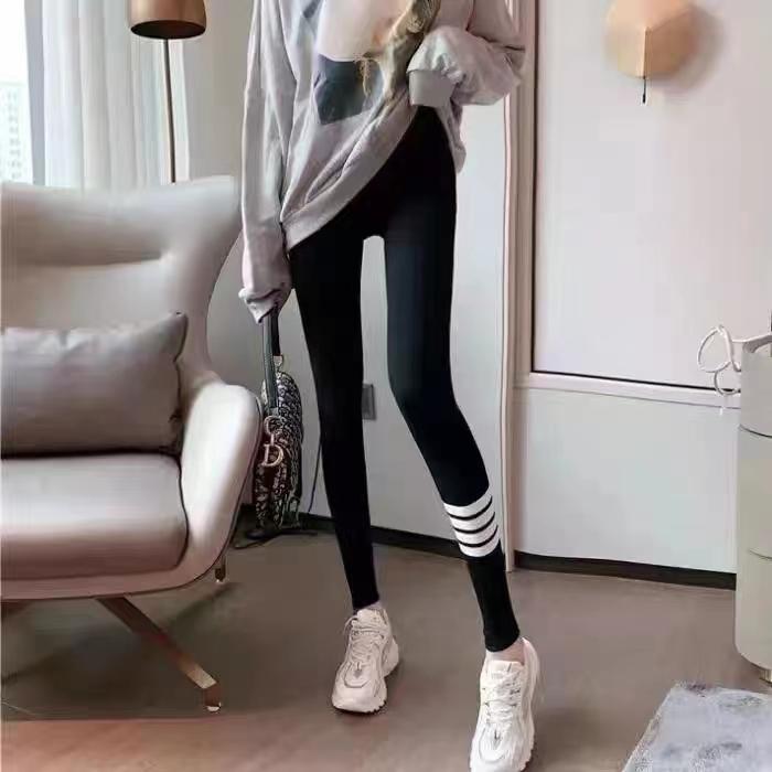 Legging Wanita Populer Baru 2023 Legging Berkualitas Tinggi Celana Pinggang Tinggi Elastis Tinggi Celana Legging Kecil Celana Elastis Pakaian Luar Wanita Ramping Ukuran Besar Longgar 6