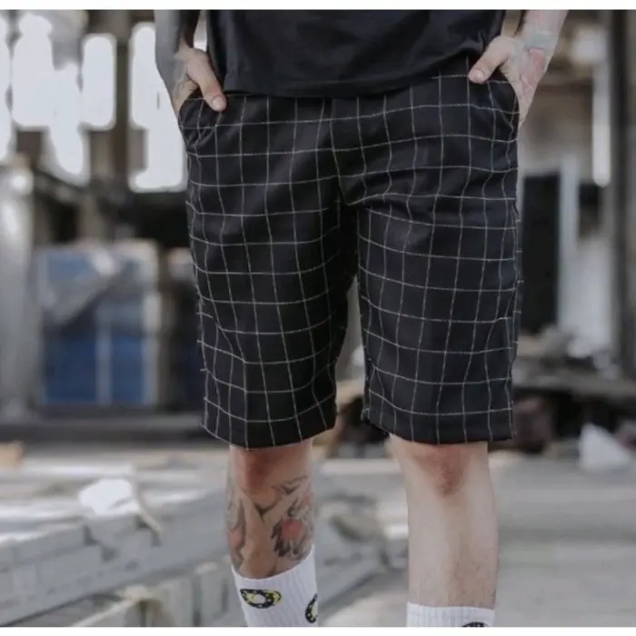 CELANA PENDEK PRIA TARTAN KOTAK (BISA COD) 1