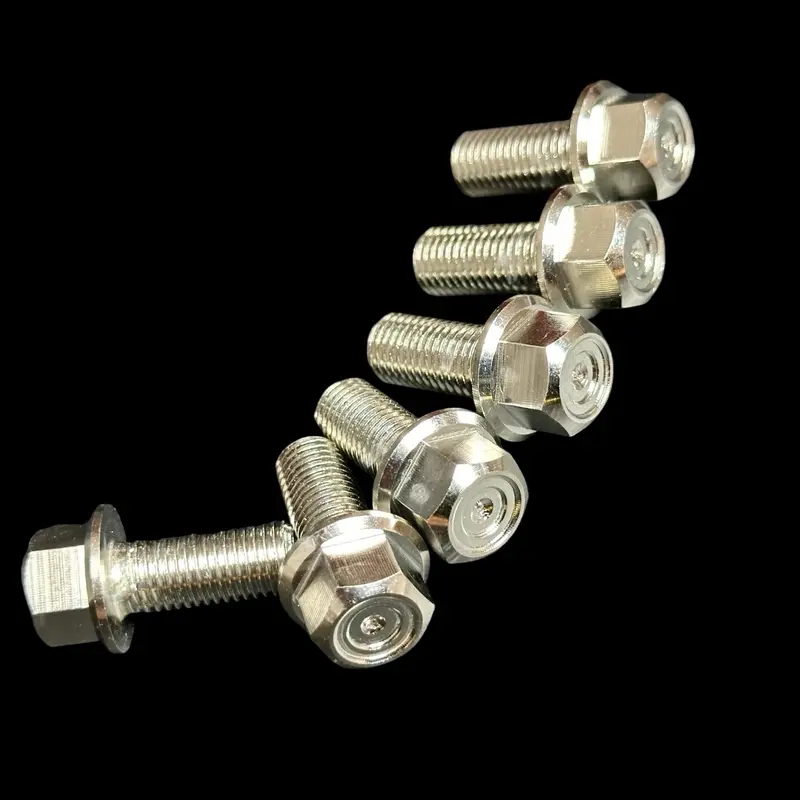 Ốc trụ Thái 6li-8li-10li đủ size dài ngắn găng đủ vị trí trên xe , chất liệu inox 304 Phụ Tùng 0