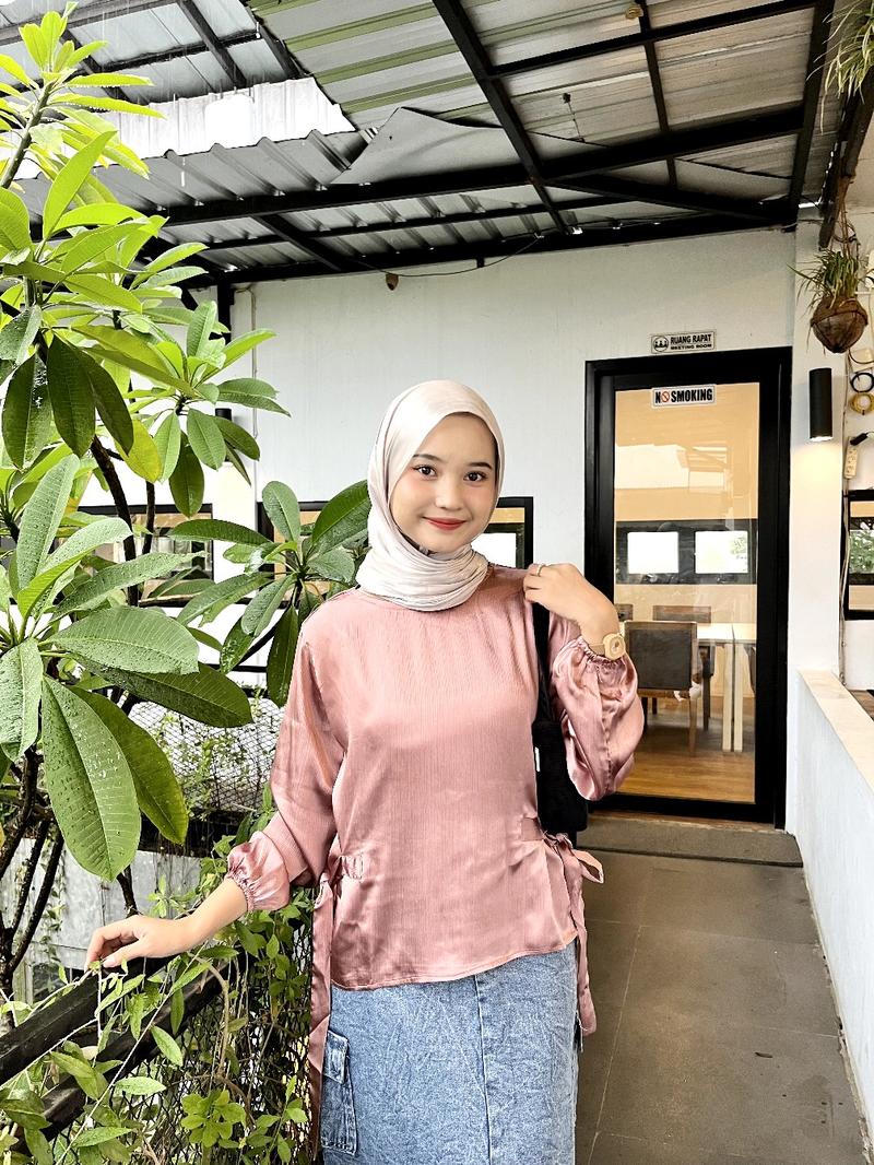 Product Introduction of HAPPY ASMARA BLOUSE TALI SAMPING WANITA Atasan Top Baju Nyaman Panjang Satin Silk 3
