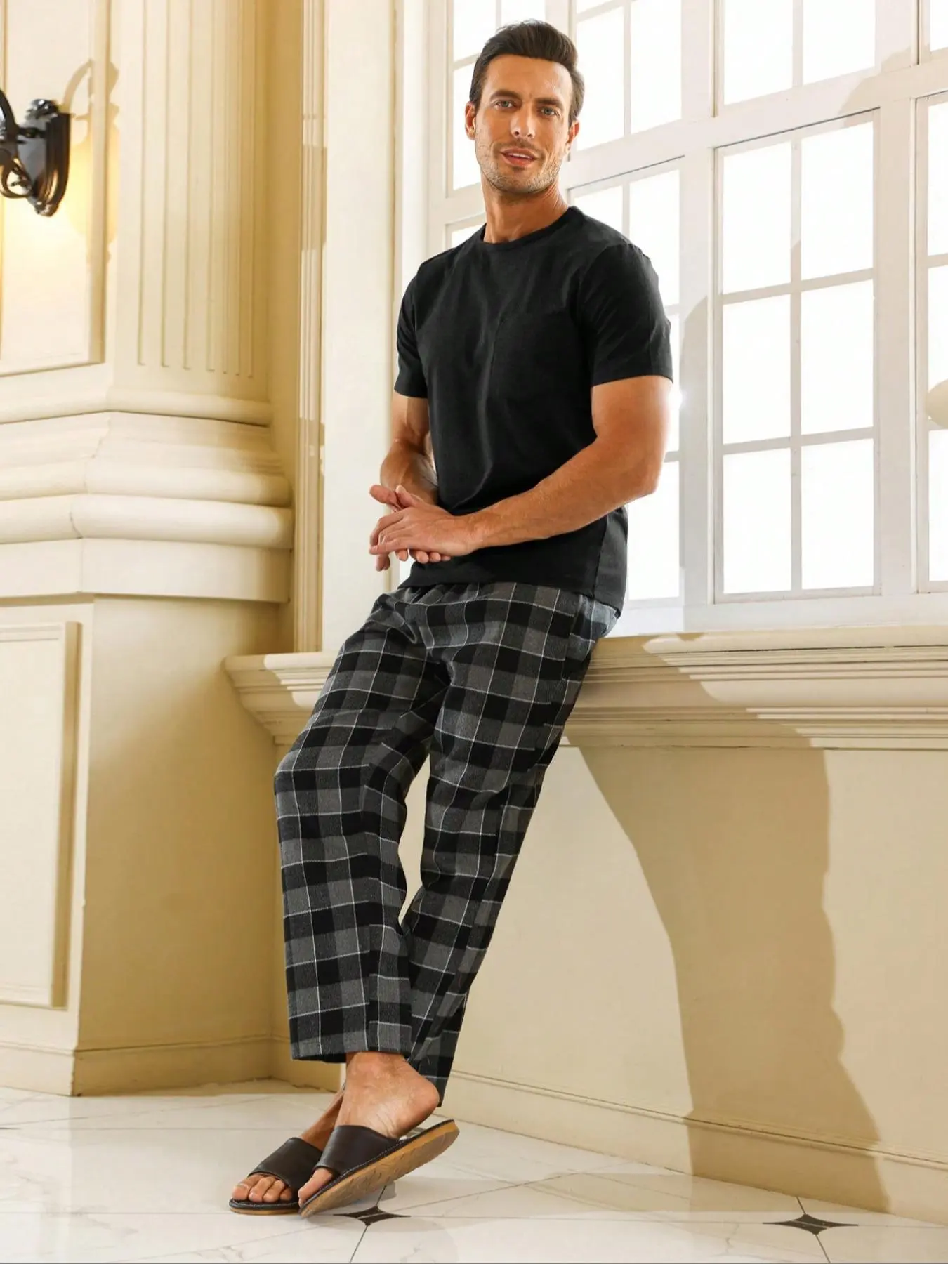 Men's Pocket Plaid Print Pyjama Two-piece Set, Regular Fit Short Sleeve T-shirt & Elastic Waist Trousers, Men's Sleepwear Set for All Seasons