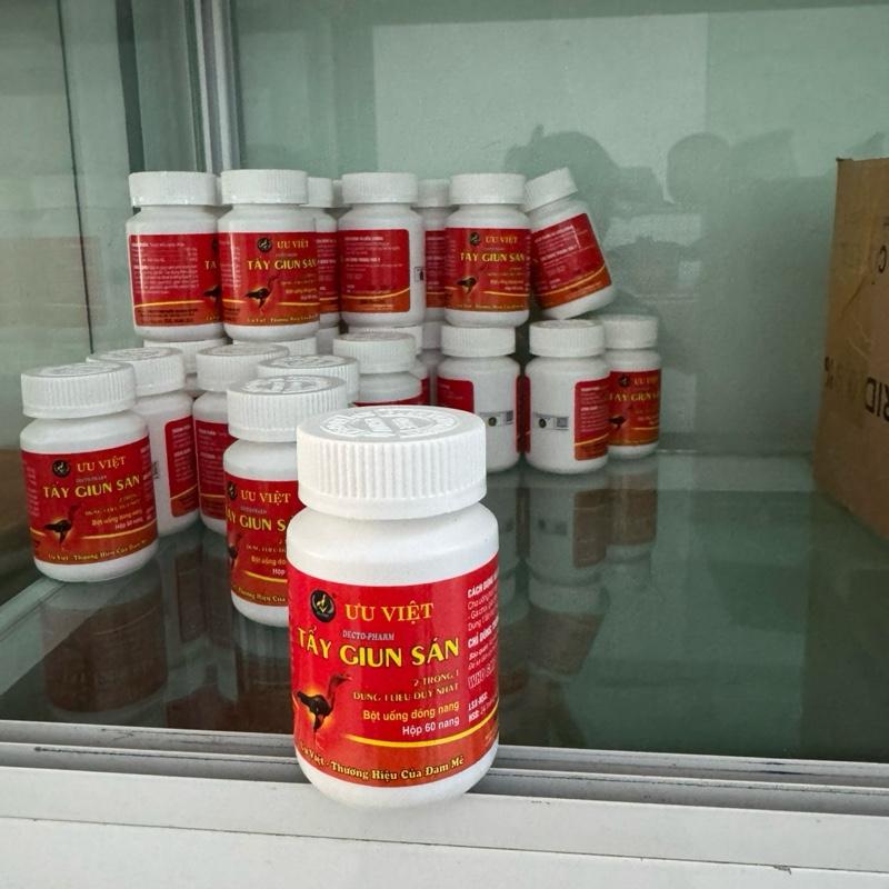 Tẩy Giun Sán Ưu Việt dùng cho gà chọi