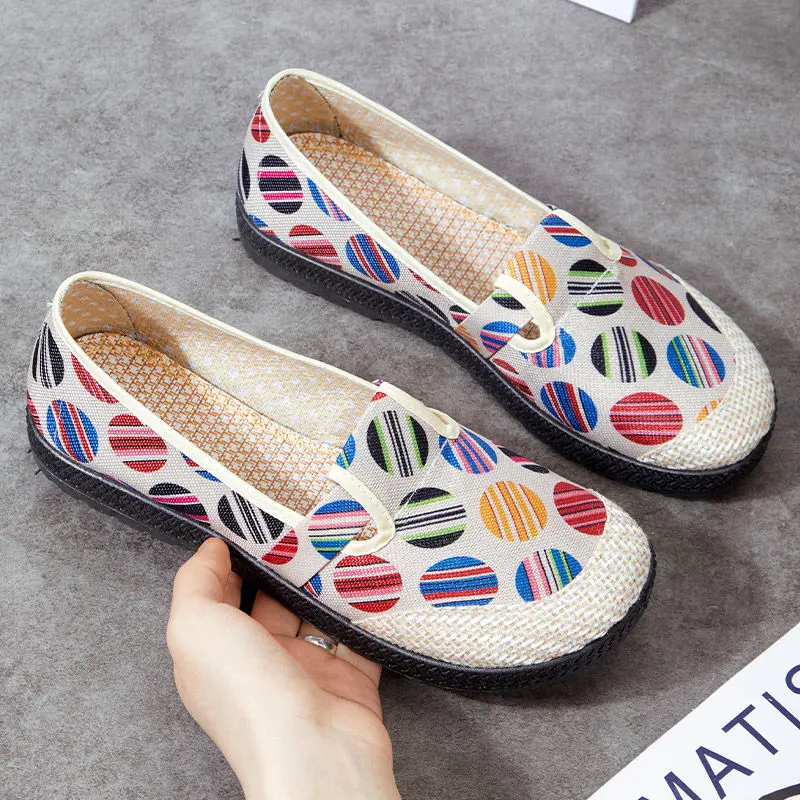 Cloth shoes, women's shoes, spring, summer, autumn, breathable, soft-soled, fragrant, flat shoes, mother's pedals, work shoes, home thick-soled