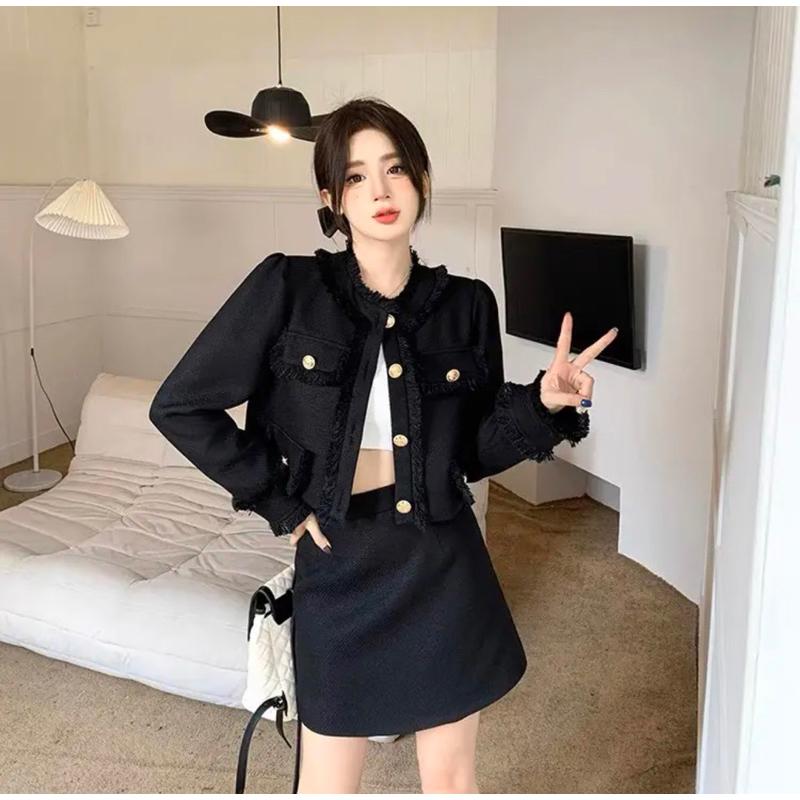 Váy Dạ Xinh Siêu Hot Hàng L1 Fom chuẩn - Áo Dạ Tua Rua Cúc Đồng Kèm Chân Váy Dạ Chữ A Dáng Ngắn Sang Chảnh 4