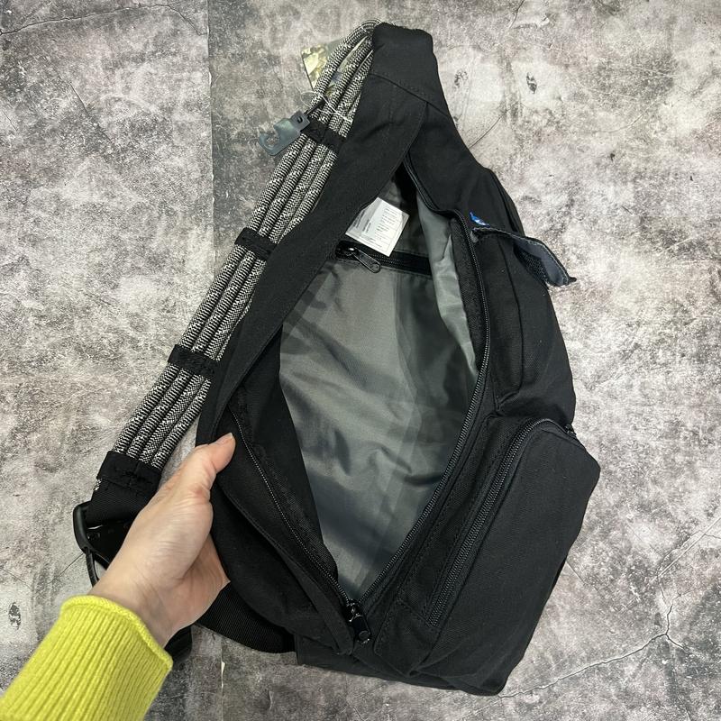 Product Introduction of Balo đeo chéo Kavu Rope Bag Black 8