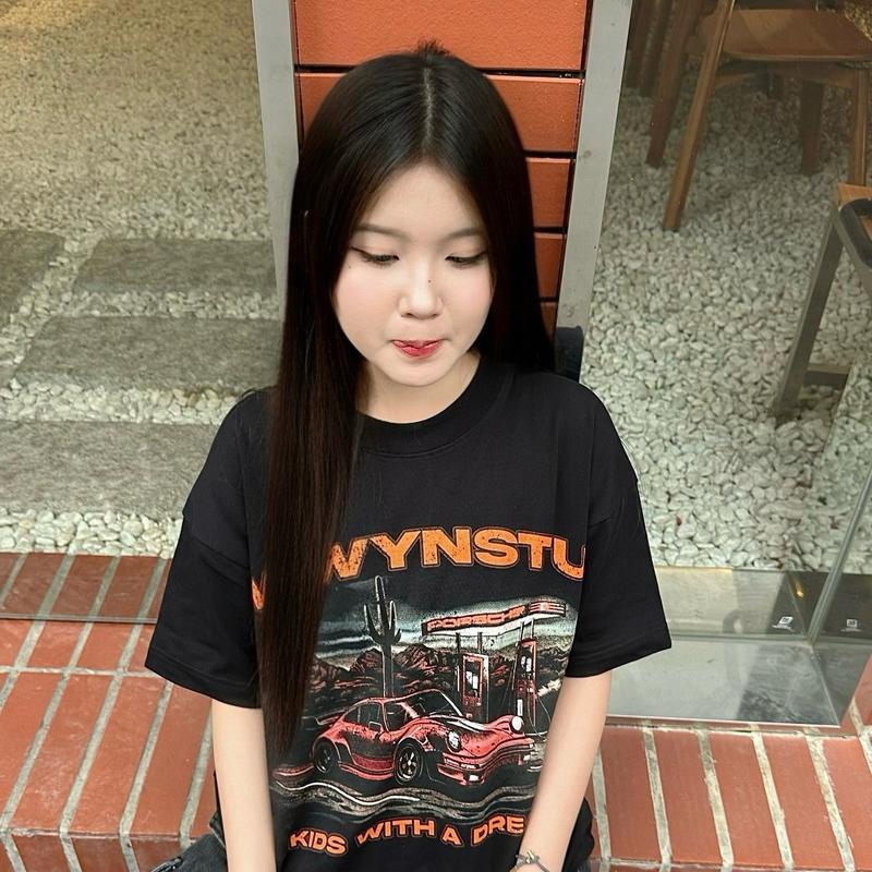 【Chất liệu 100% cotton】Áo thun boxy porsche màu đen vải đã được xử lý co rút Nam Unisex Menswear Cổ Tròn chỉ giặt tay đen l đen tay nâu sang trọng đầy màu sắc-9 đẹp Top Nữ Women 1