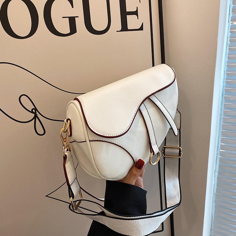 Women's Crossbody New Fashion Pouches High-End Fashion Exquisite One-Shoulder Versatile Saddle Bag Shoulder Bag 4