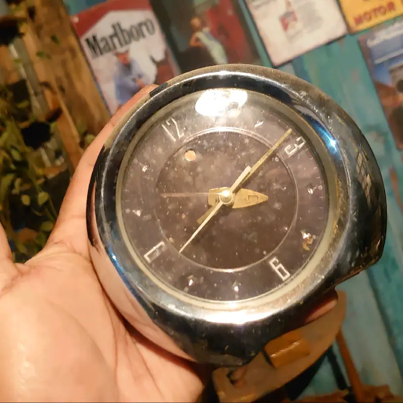 jam weker jadul 0