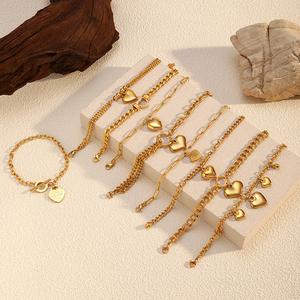 สร้อยข้อมือหัวใจสำหรับผู้หญิง แฟชั่น สไตล์เกาหลี จี้หัวใจหวานและเรียบง่าย สร้อยข้อมือเครื่องประดับไททาเนียม สแตนเลส ป้องกันการกัดกร่อน เหมาะสำหรับเป็นของขวัญ