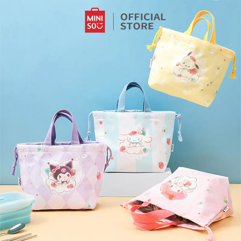 MINISO Sanrio Tas Makan Siang Lunch Bag Sanrio Characters Drawstring Bento Bag Kapasitas Besar Tahan Air Karakter 0