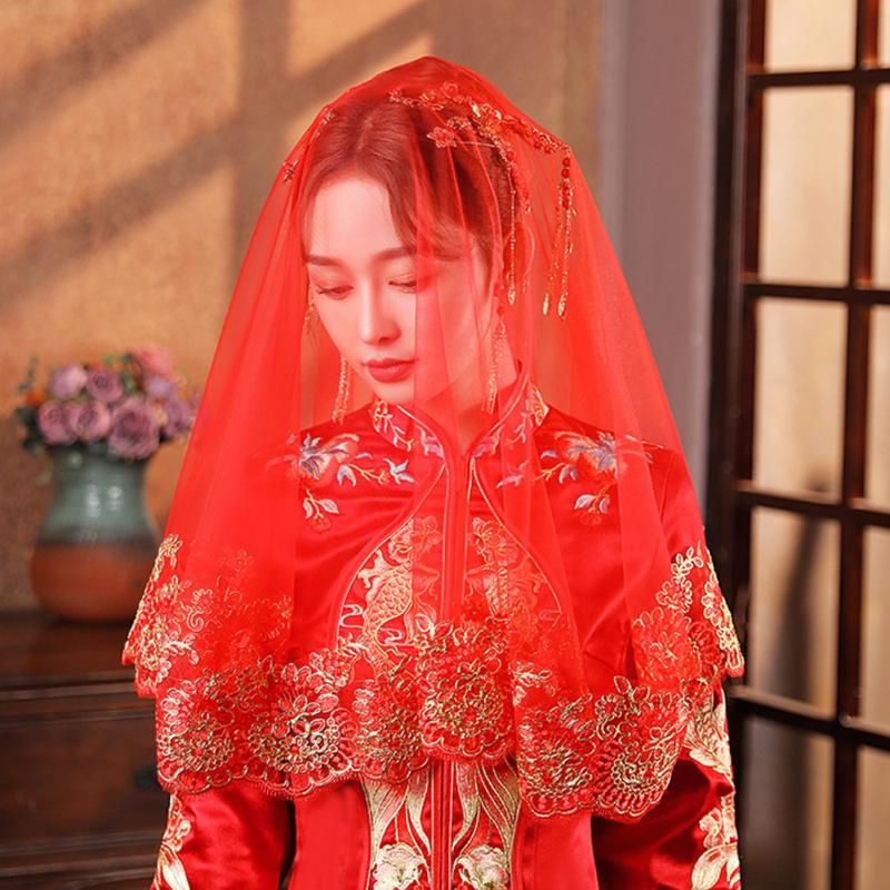Product Introduction of Romantic Gauze Embroidery Red Bridal Veil Lace Ancient Chinese Wedding Gowns Mesh Short Xiuhe Dress Veil Party 12