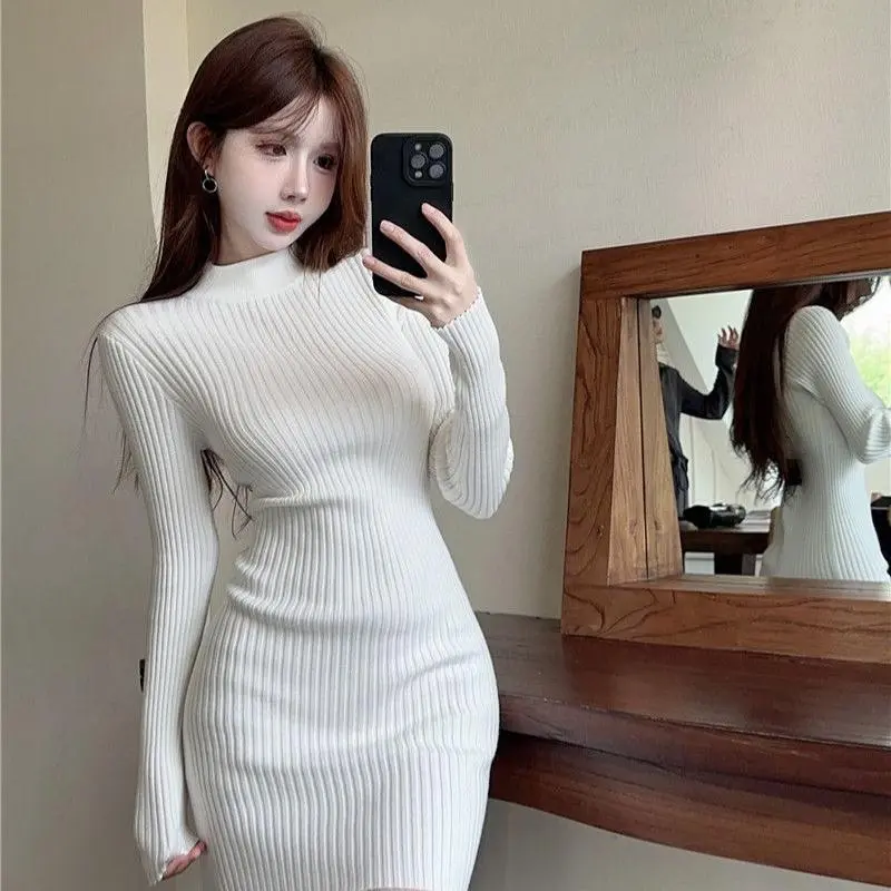 Váy Len, Nửa Cao Cổ, Màu Trắng Thanh Lịch, Dài Tay, Váy Bodycon Bó Sát Thích Hợp Cho Mùa Thu Và Mùa Đông, Váy Ôm Sát, Hàng Mới Về