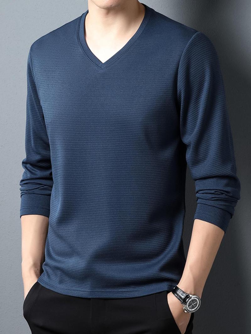 Product Introduction of Men's Solid Color V Neck Long Sleeve Tee, Regular Fit Casual Comfy T-shirt for Spring & Fall, Men's Top for Daily Wear 4