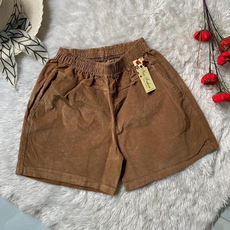  Quần Short Nhung Bigsize 45-65kg Quần Đùi Nữ Cạp Chun Lưng Cao ống Rộng Ong Women Pants Chất Liệu Nhung Tăm Sang Trọng Thiết Kế Có Túi Thích Hợp Mùa Xuân Hè Thu Giặt Máy Được Phong Cách Khỏe Mạnh 