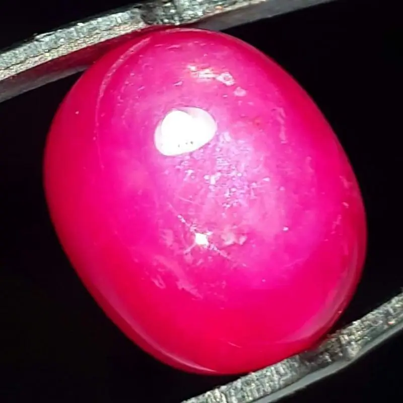 NATURAL RUBY BURMA STAR TOP COLOR 2