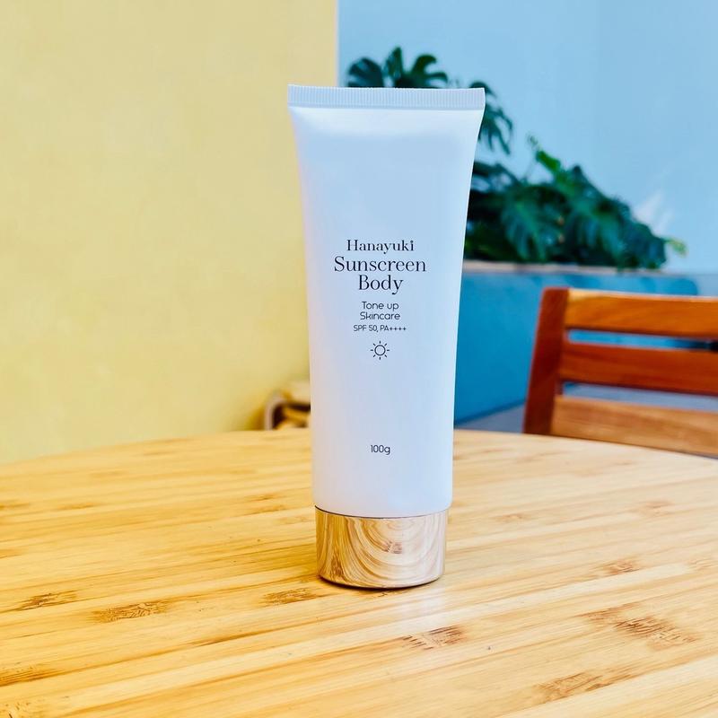 Kem Chống Nắng Nâng Tông Body Dưỡng Da Toàn Thân Hanayuki Sunscreen Body. Sun Cream Dưỡng Body Nữ Whitening