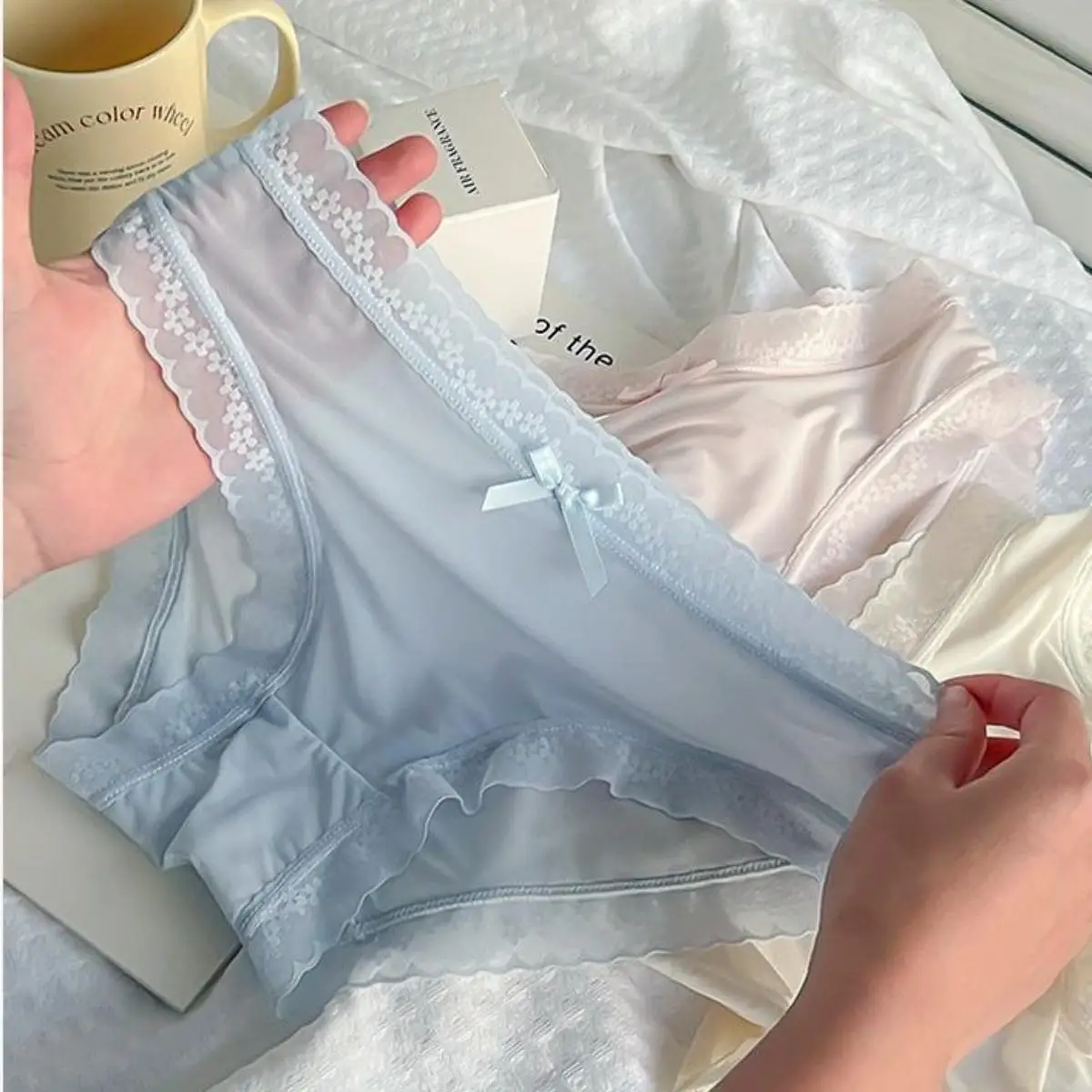Set 10 Quần Lót Nữ (Có Set 5) Su Lụa Tàng Hình Viền Ren Đính Nơ, Phong Cách Hàn Quốc