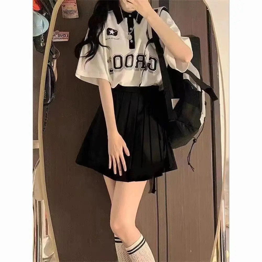 Áo Phông ngắn Tay Áo Cổ Polo Phong Cách Preppy Trẻ Hơn, Dành Cho Nữ, Với Váy Xếp Ly Màu Đen, Bộ Đồ Hai Mảnh Bó Sát Thích Hợp Cho Học Sinh, Hàng Mới Về Mùa Hè, Quần Áo Top Women