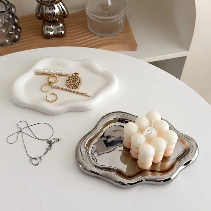 Unique Cloud Shaped Jewelry Dish Tray, 1 Count Ceramic Ring Storage Holder, Jewelry Storage Tray for Home Bedroom without Jewelry, Decorative Desk Accessories, Household Items, Jewelry Organizer, Ornaments 7