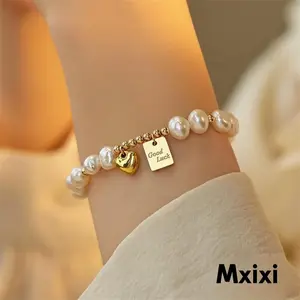 [Mxixi] Gelang Mutiara Barok Putih dengan Liontin Hati dan Plakat Emas Desain Klasik Nan Mewah Cocok untuk Setiap Saat X357