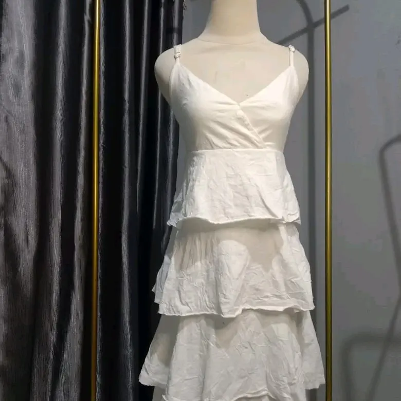 dress wanita Polos Liburan Jalan