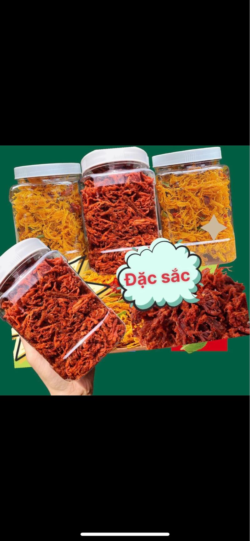 Product Introduction of Com bo 4 hũ : 2 hũ khô gà và 2 hũ bò khô + quà tặng.     Mỗi hũ 260g nhé 1