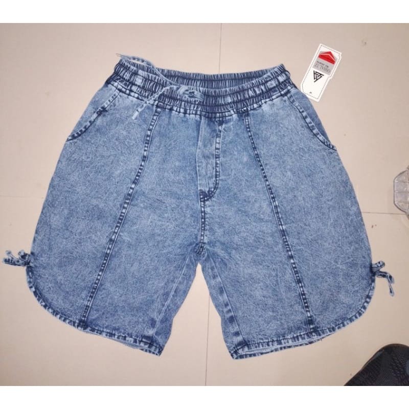 celana jeans pendek wanita/ celana hotpants viral tiktok new produk Santai Wanita  Hitam Nyaman