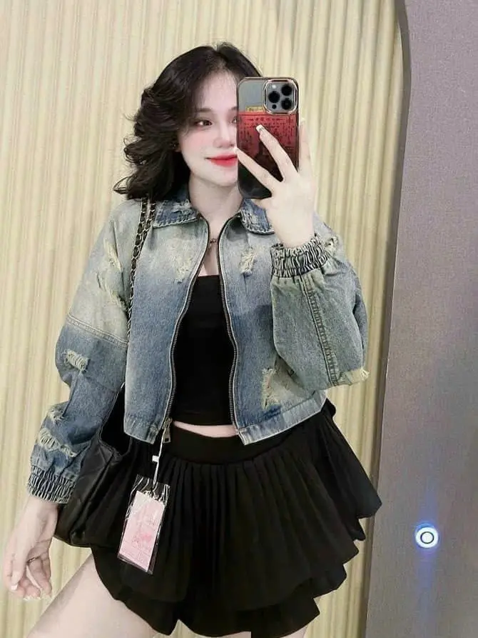 Áo Khoác Jean Tay Cánh Dơi  Phối Rách  Dáng Ngắn-  áo  khoác bò Nữ Top Jacket