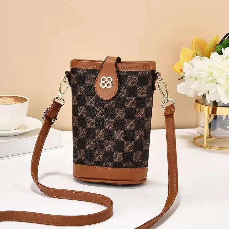 L8 Tas Luxury dengan bahan Anti air, Anti kerutan dan Anti goresan Wanita