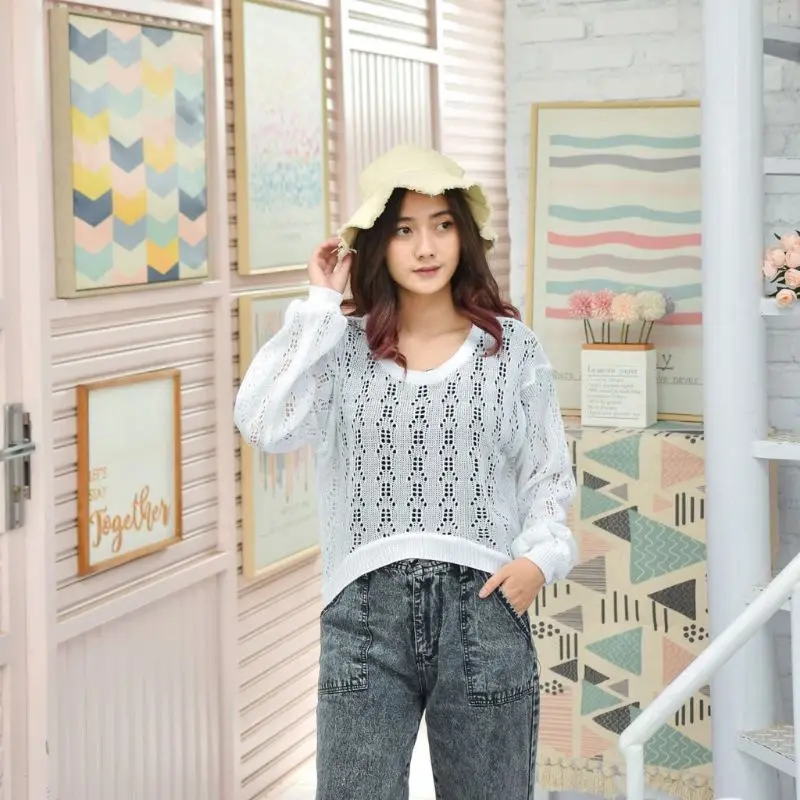 Sweater Rajut  Lea Moon Crop Jaring Atasan Outer Wanita Top Knitwear