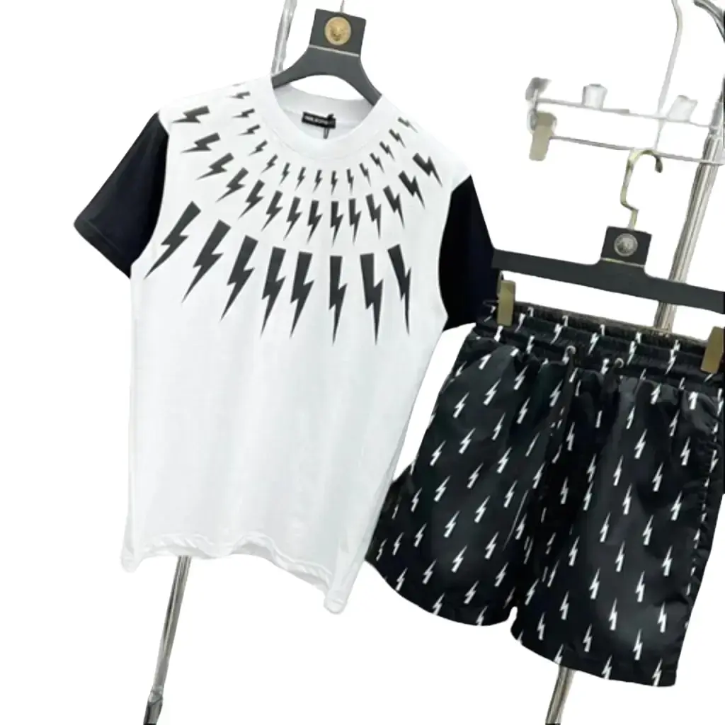 Bộ Thun Nam In Hình Tia Sét Áo 3 Tầng Phối Tay Đen Trắng Phong Cách Độc Lạ Boy Phố Menswear