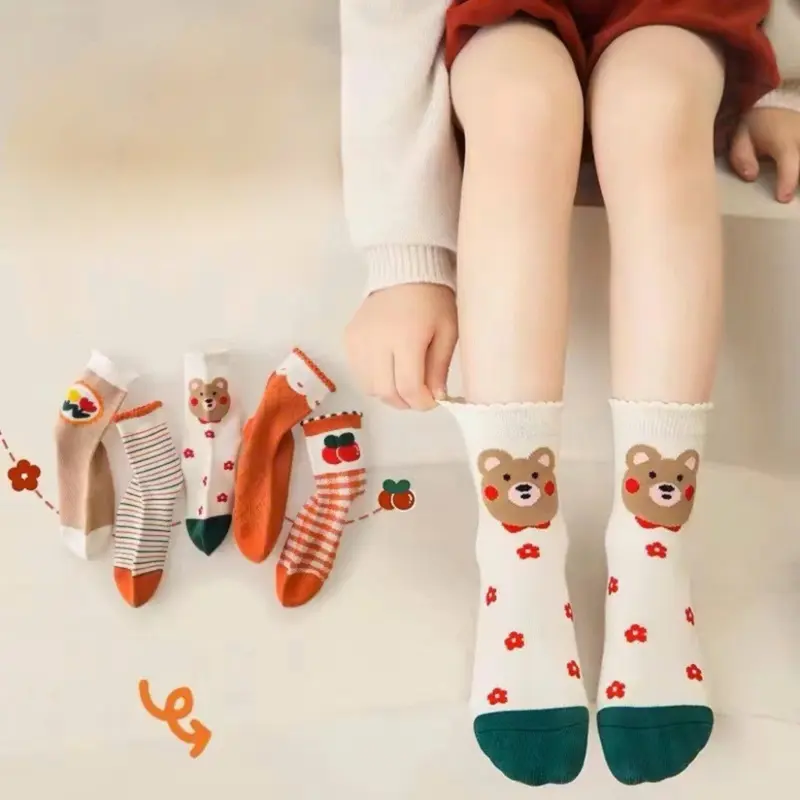 Set 10 Đôi Tất Trẻ Em Cotton Cổ Cao Tone Cam Phối Họa Tiết Gấu, Hoa Quả te44 kakaxi 0