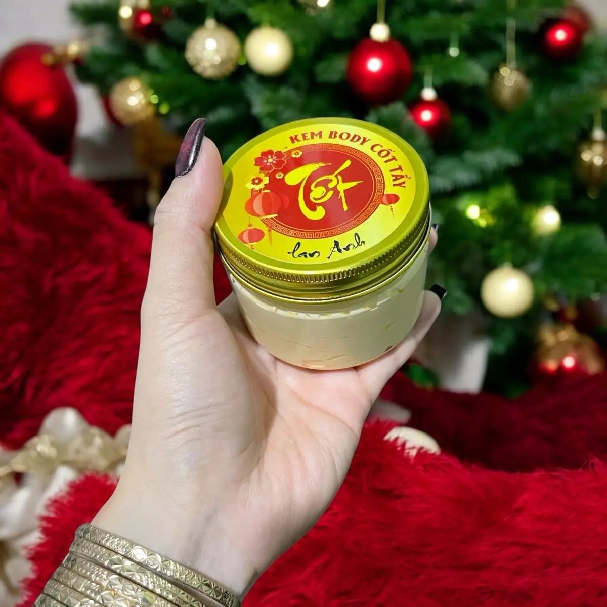 Hủ 250g Kem Body Cốt Tẩy Tửa Tết Siêu Tẩy Mạnh Dành Cho Da Ngâm Đen Chai lì Dưỡng Da Body Làm Đẹp Da Nữ Dưỡng Body